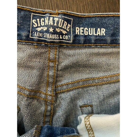 Signature Levi Strauss & Co Men's Regular Fit Jeans  Size 32/34 - Picture 3 of 8